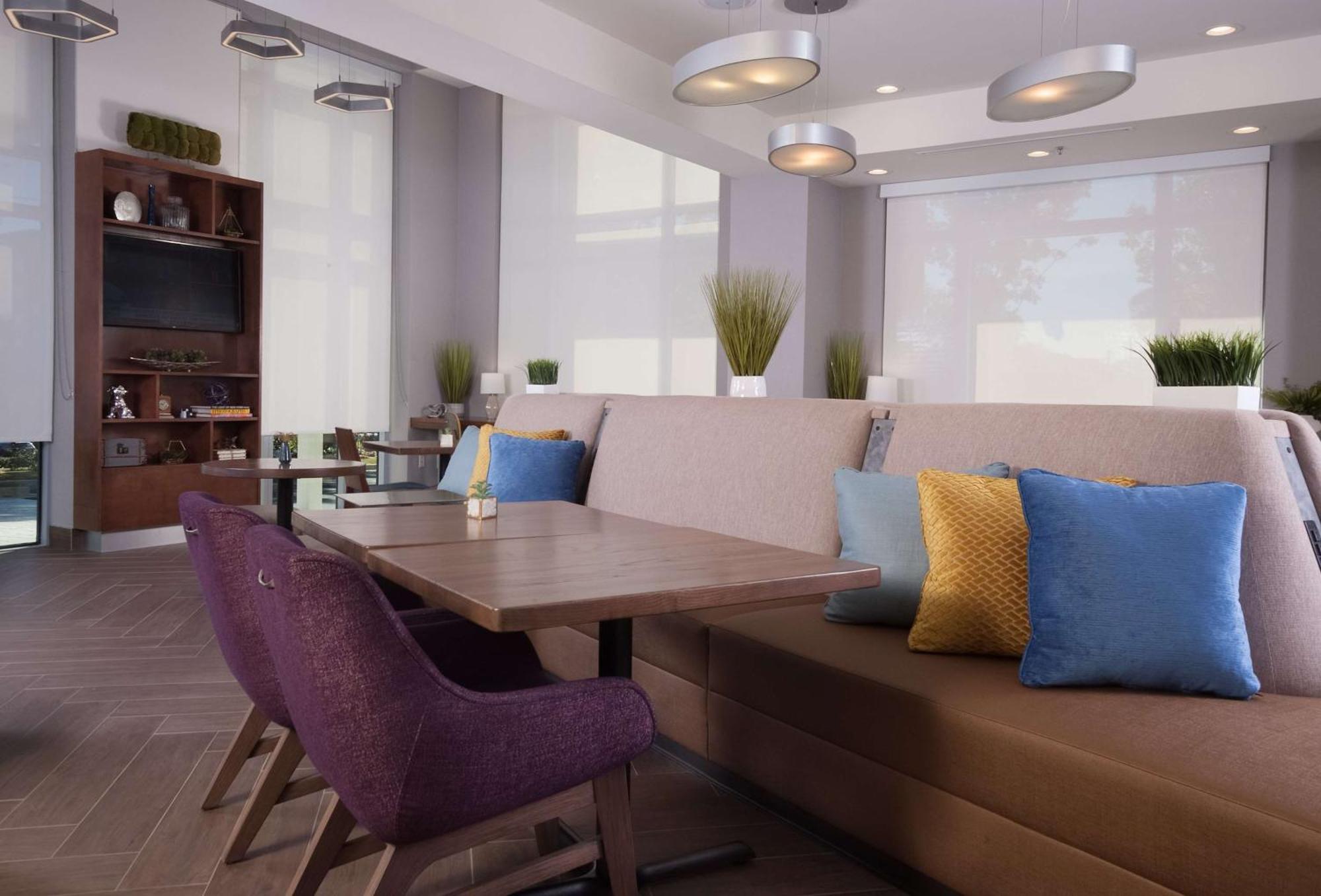 דאנוודי Home2 Suites By Hilton Atlanta Perimeter Center מראה חיצוני תמונה